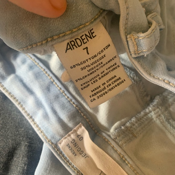 Jeans - Picture 4 of 4